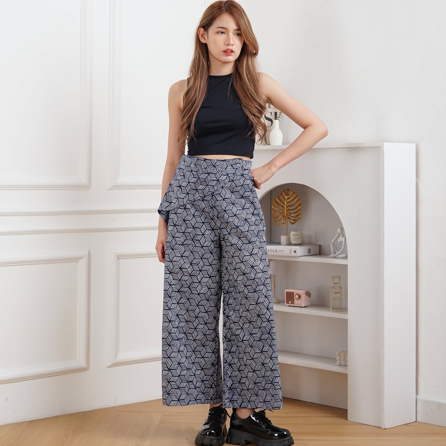 Crates Wrap Pants